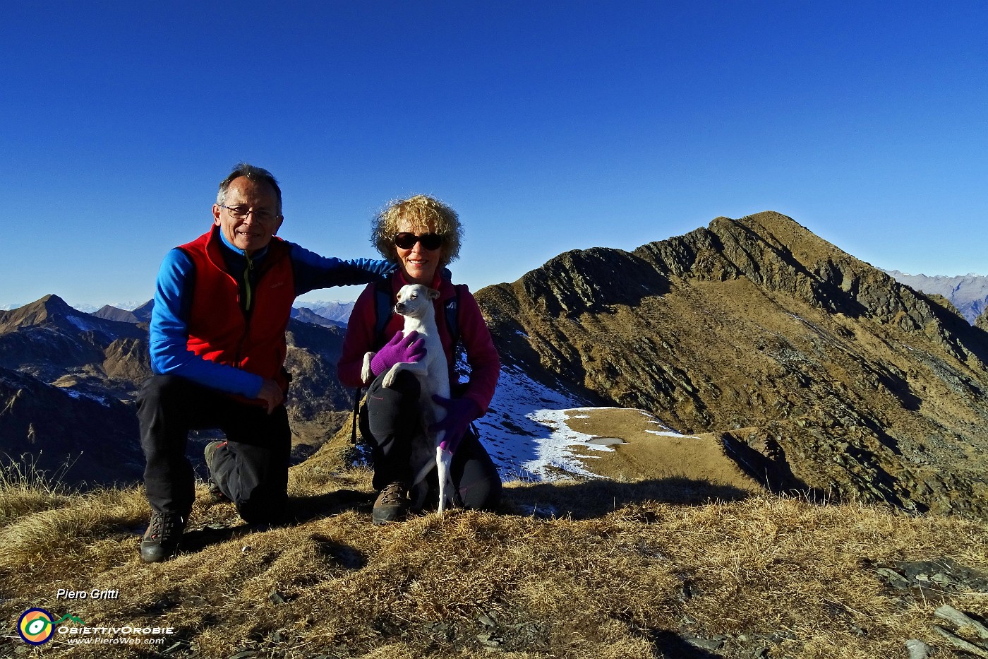 02 Da Cima di Lemma (2348 m) il Pizzo Scala (2429 m).JPG -                                